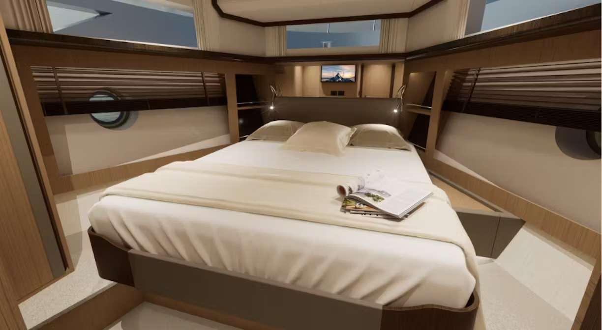 Greenline42ownercabin
